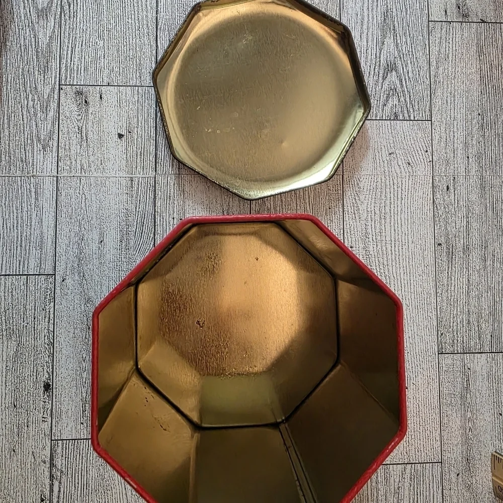 Coca-Cola Hexagonal Tin with Red and Cream Design